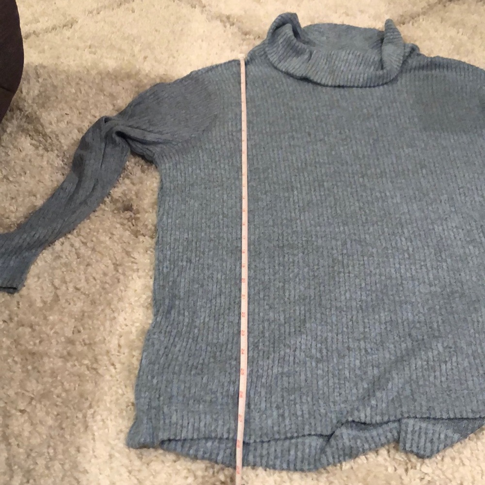 Chico’s cowl neck tunic - Picture 8 of 9